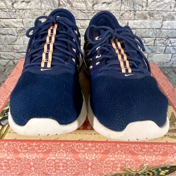 Nike Viale Tech Racer Women’s Running Shoes Navy Pink AT4345 400 Size 9.5 - Picture 3 of 8